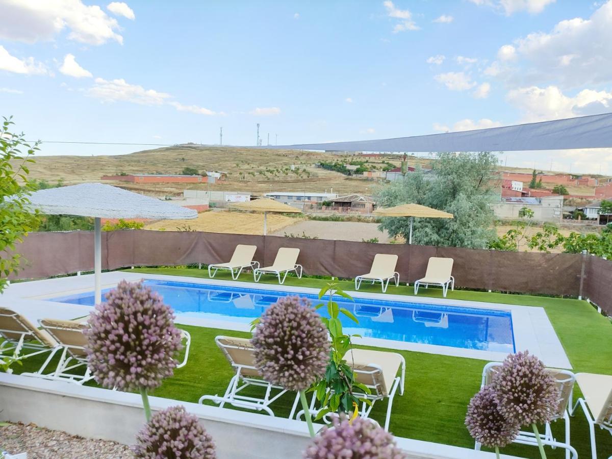 Los Laureles Casa Rural Urda Εξωτερικό φωτογραφία