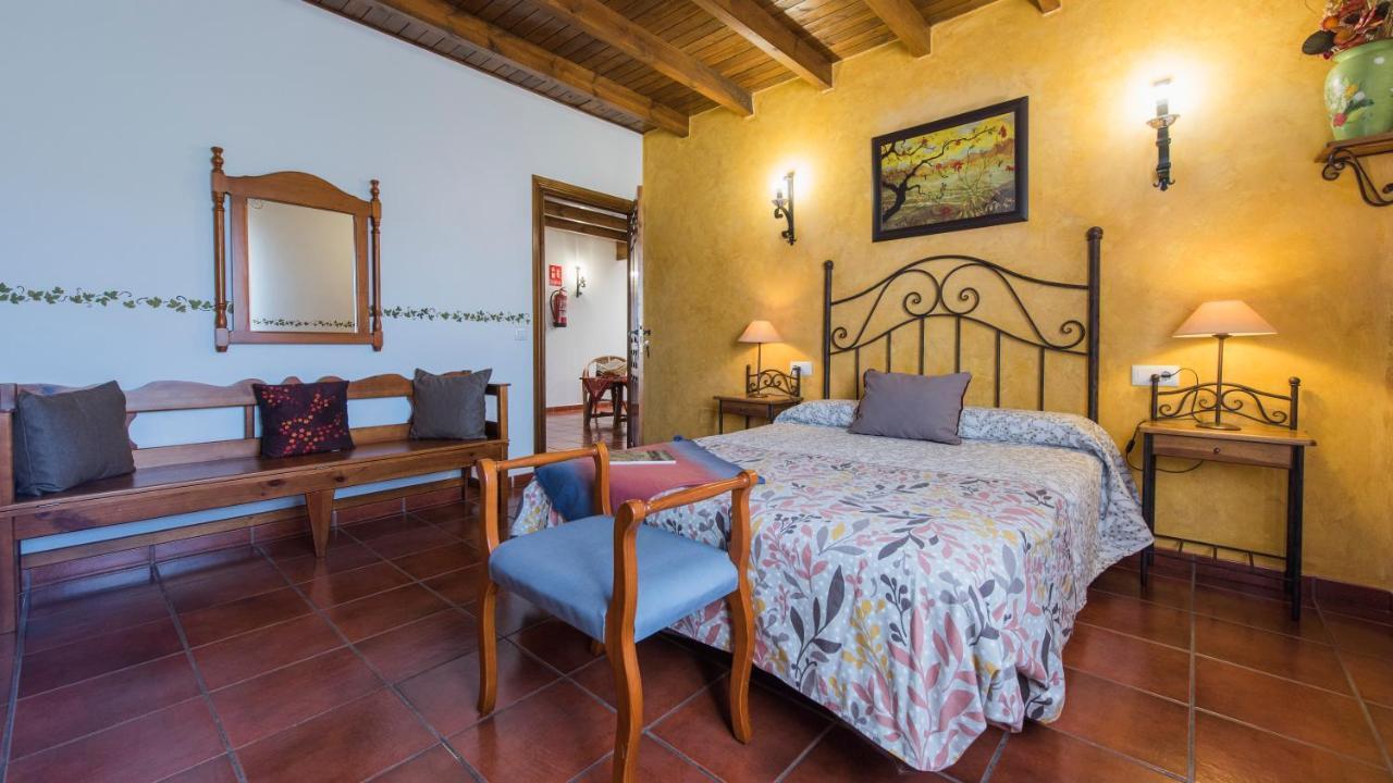 Los Laureles Casa Rural Urda Εξωτερικό φωτογραφία